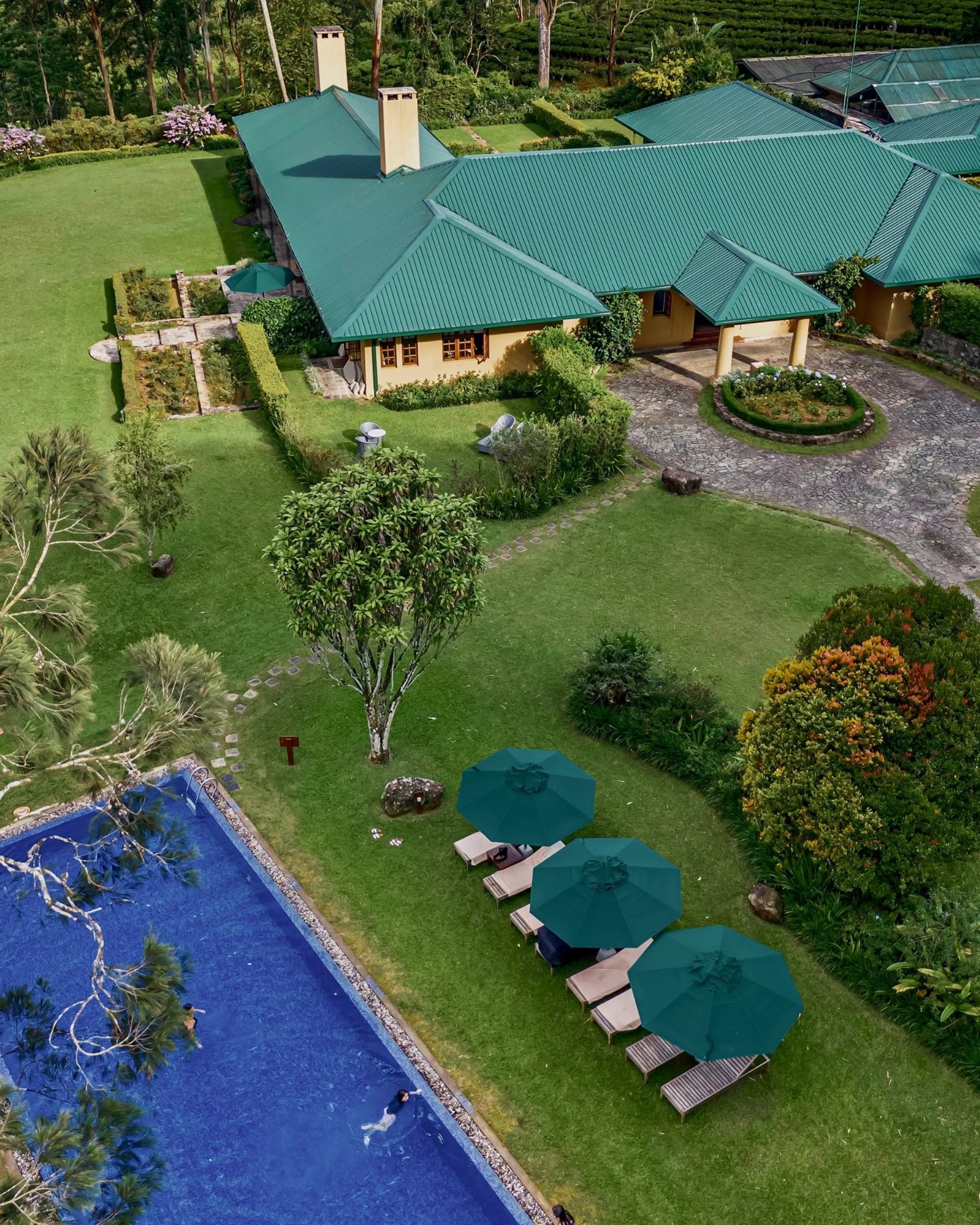 Norwood tea estate bungalow with swimming pool surrounded by lush gardens in Sri Lanka’s hill country